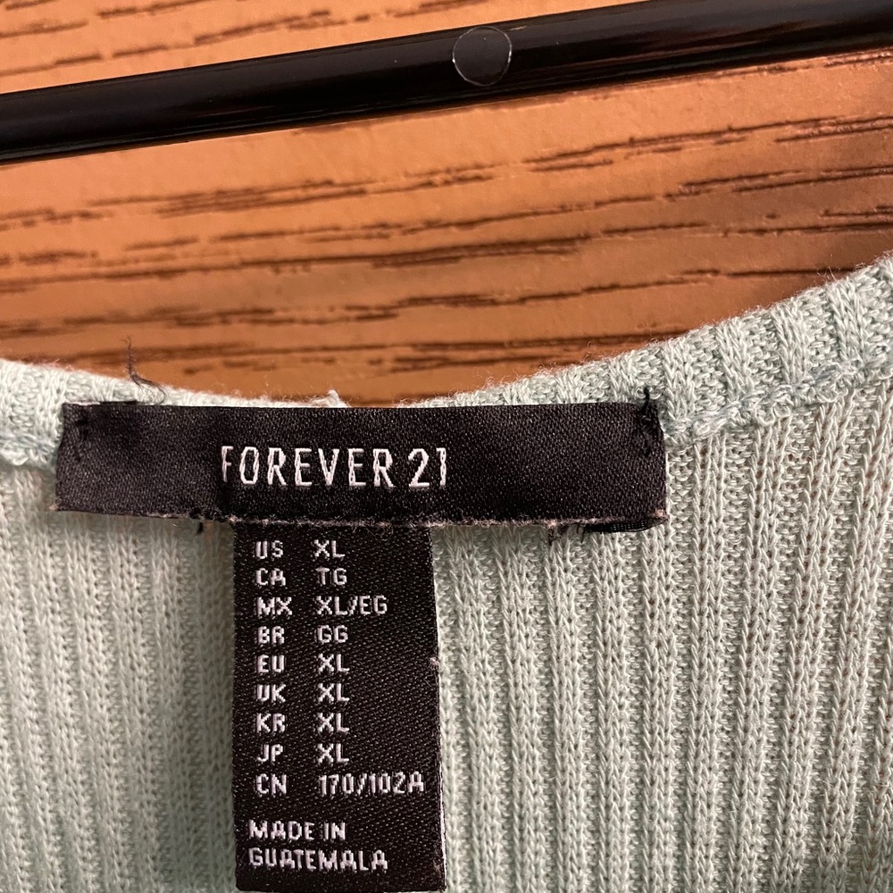Forever 21 xl spaghetti strap tank super cute - Picture 3 of 4